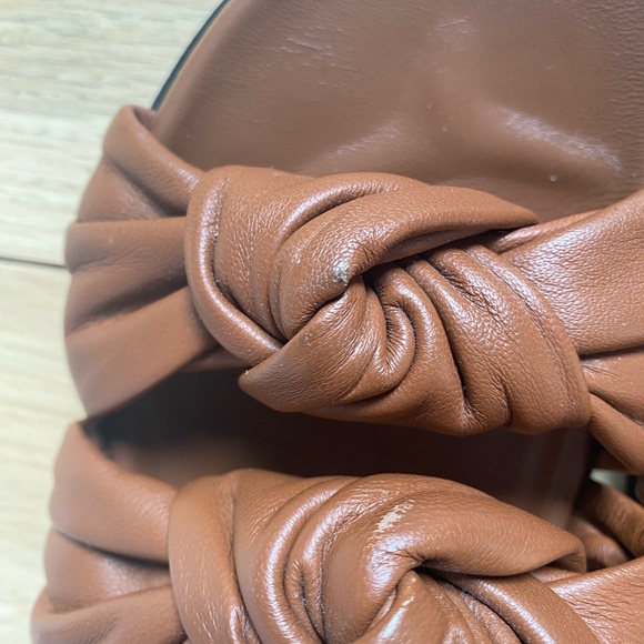 Dear Frances Tye Slides, Hazelnut, 38 - Picture 7 of 8